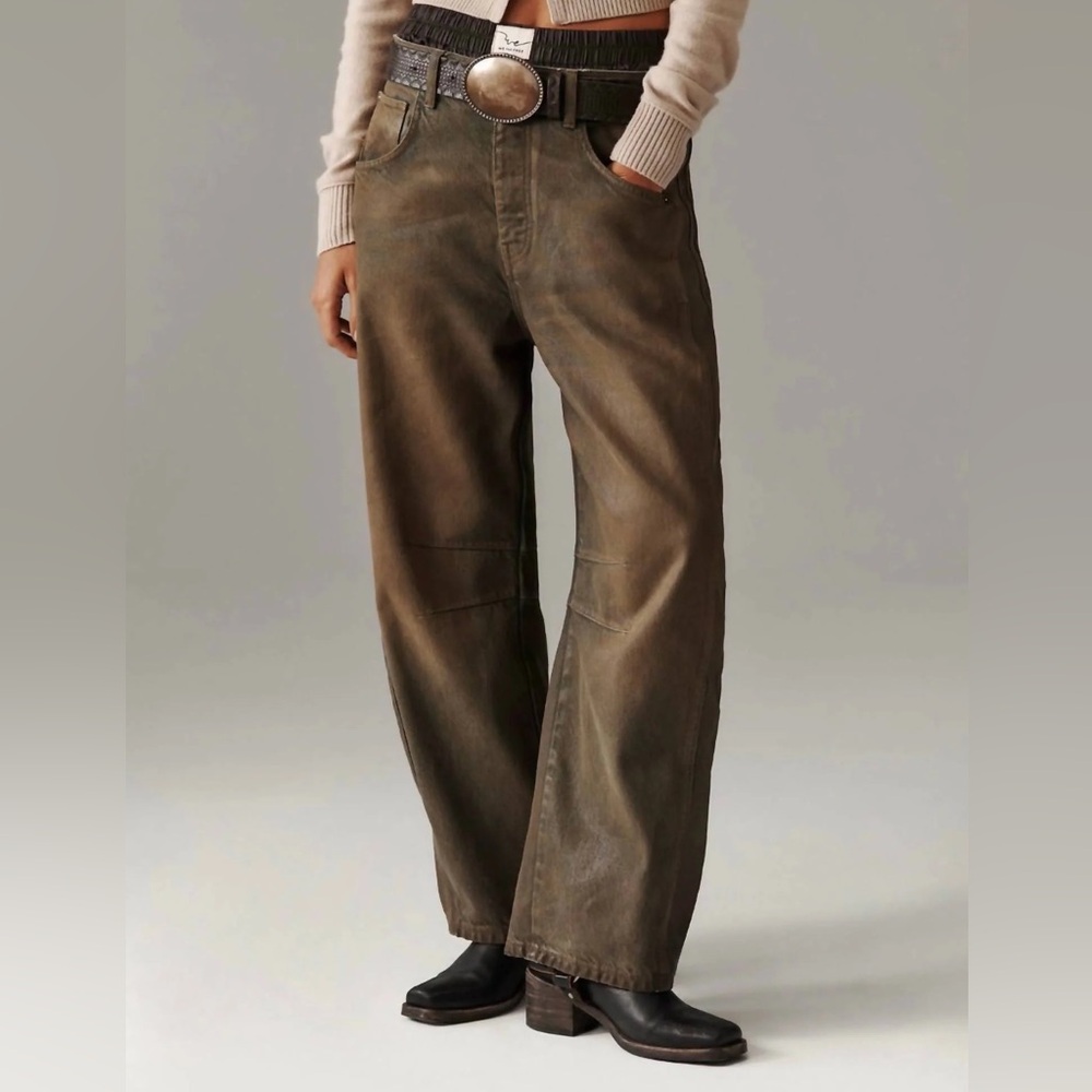 NEW Free People We the Free Good Luck Mid Rise Barrel Jean Coated Brown Size 25‎